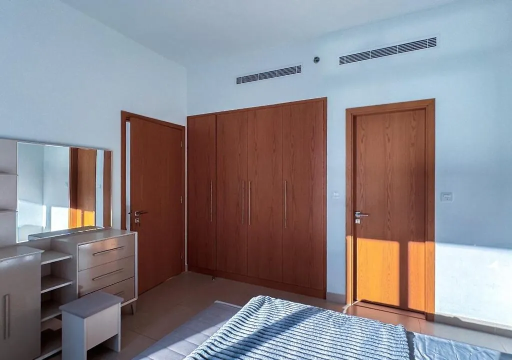 Dreamshoma-1B Spacious Apartment Dubai