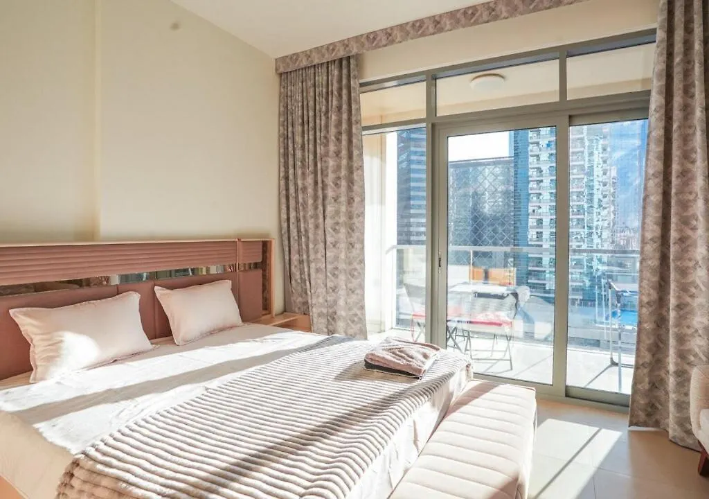 Dreamshoma-1B Spacious Apartment Dubai